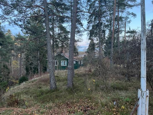 Enkel stuga/kolonilott för dags- och helgbesök - Bild 6
