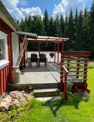 Hyr denna stuga i Svenljunga på 60 m². 5 sängplatser. Från 4 130 kr per vecka. Se bilder och tillgänglighet här.
