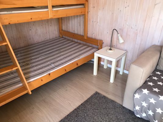 Bild 3 på Mysig stuga med havsutsikt och stor tomt
