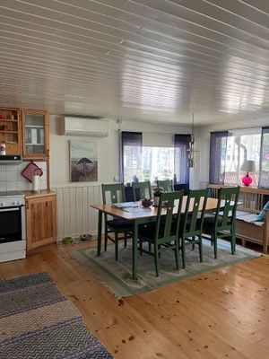 Bild 3 på Fin stuga nära havet i lugnt område i Yngsjö