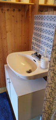 Charmigt härbre i en Dalaby. - Bild 9
