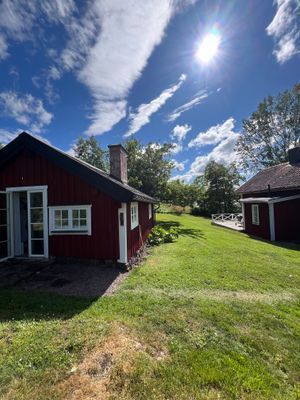 Lilla stugan med sovrum & badrum