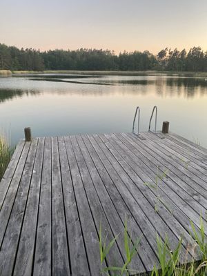Bastubrygga med badstege