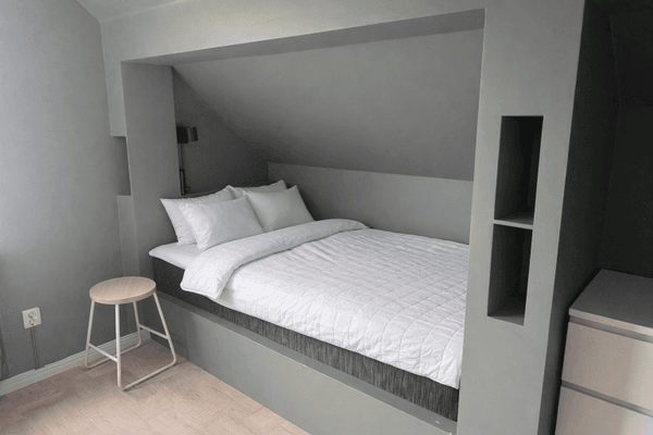 Stort familjevänligt hus med trädgård i Visby - Bild 18