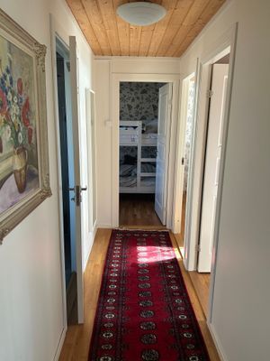 Modern stuga för 6 personer precis vid sjön Virén - Bild 13