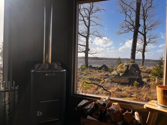 Modern stuga för 6 personer precis vid sjön Virén - Bild 20