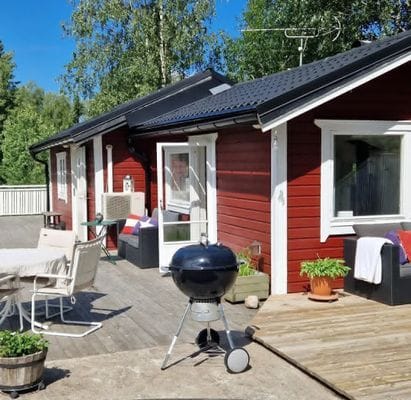 Mysig stuga med sjö och havsnära läge - Bild 7