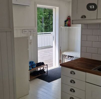 Mysig stuga med sjö och havsnära läge - Bild 10