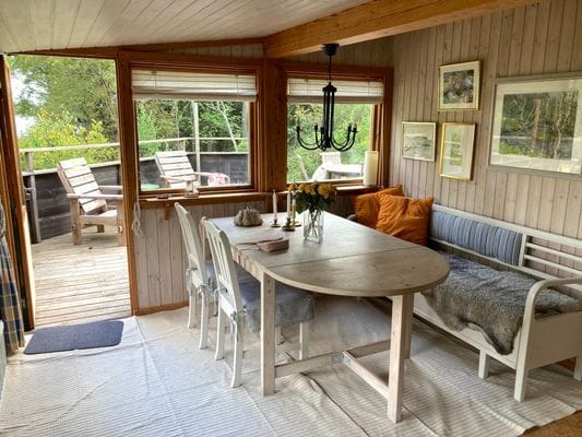 Bild 3 på Stuga med havsutsikt och egen badbrygga