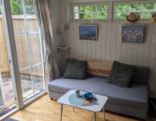Mysig stuga i Höllviken - Bild 11