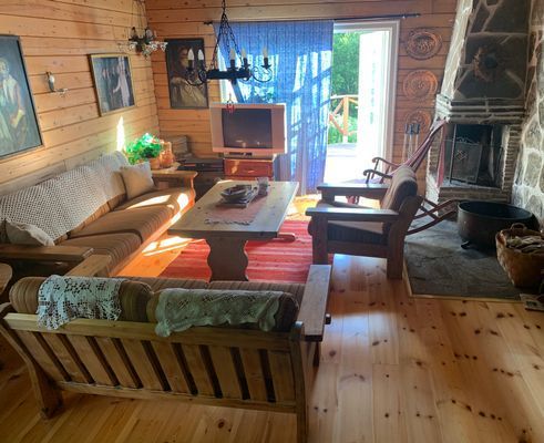Bild 3 på Sommarstuga i sommaridyll uthyres