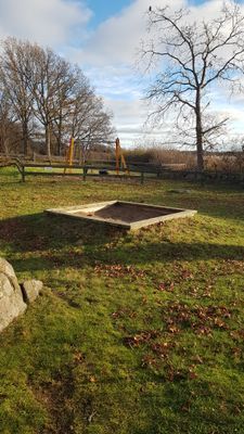 Bild 3 på Charmig stuga med havsutsikt närhet till havet