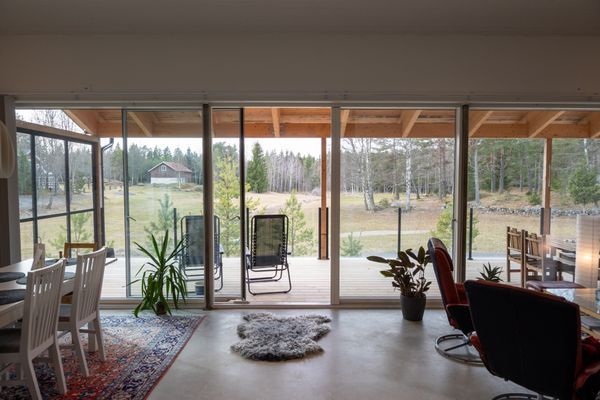 Bild 3 på Charmigt fritidsboende nära naturen i Öregrund