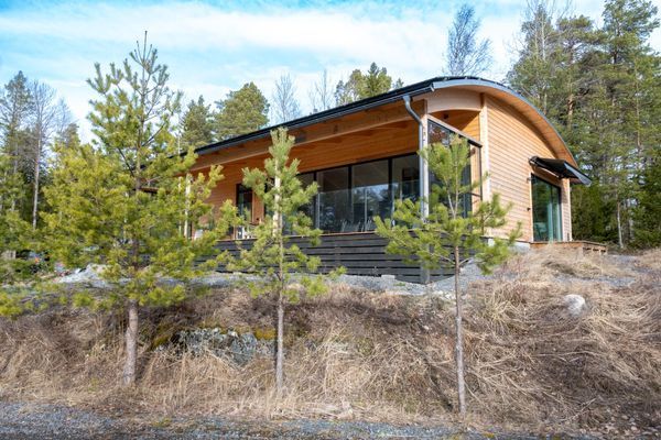 Charmigt fritidsboende nära naturen i Öregrund - Bild 16