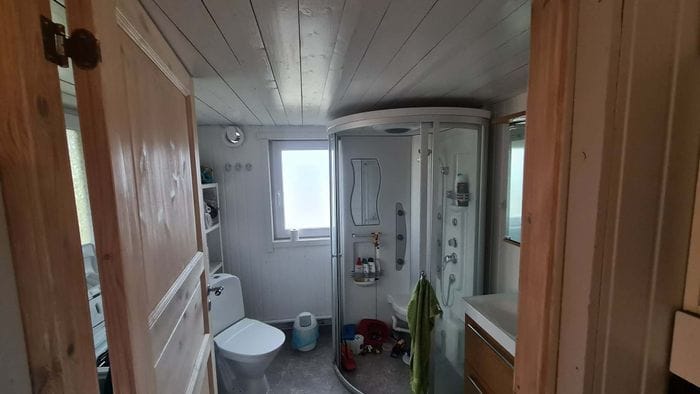 Stuga längsmed Vildmarksvägen i Jormvattnet n - Bild 5