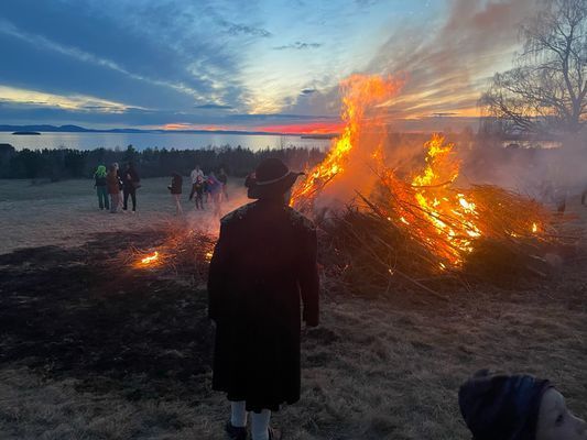 Stor timmerstuga med panoramautsikt över Siljan - Bild 15