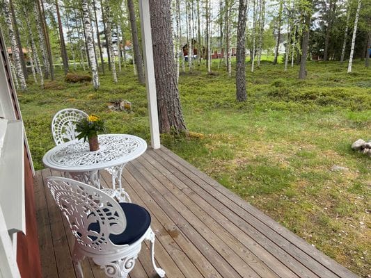 Uteplats lilla stugan