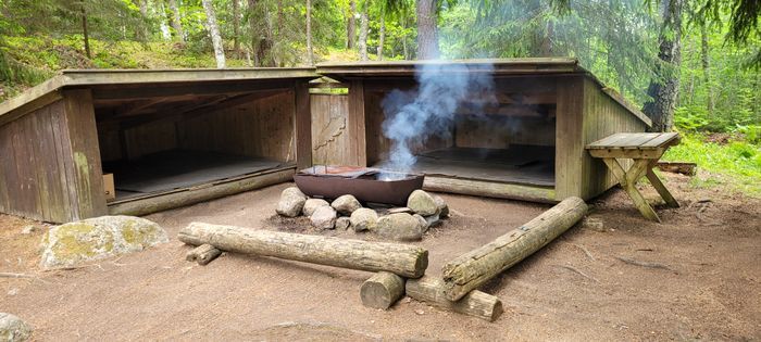 Scoutstuga vackert belägen vid sjön Solgen - Bild 8