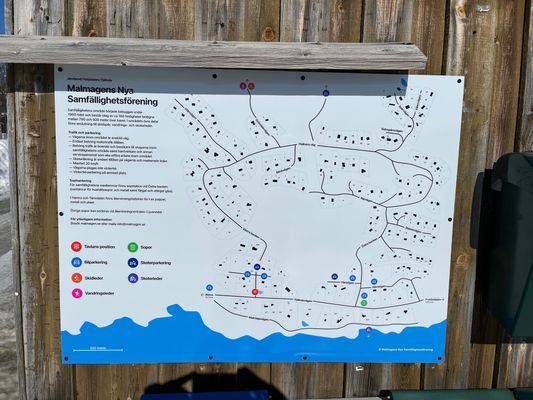Karta över området, vi ligger strax under den översta horisontella vägen mitt i