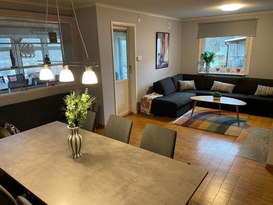 Stort Hus, underbar utsikt och 3 min till Isaberg - Bild 7