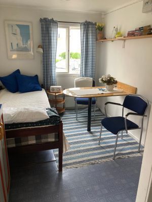 Små röda stugor centralt i Strömstad - Bild 17