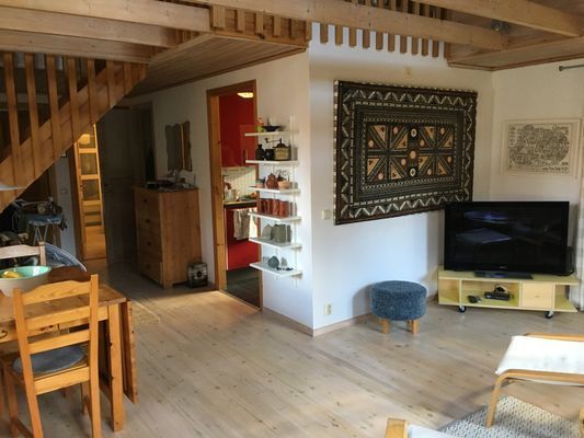 Hyr denna stuga i Mellbystrand på 100 m². 5-6 sängplatser. Från 8 000 kr per vecka. Se bilder och tillgänglighet här.