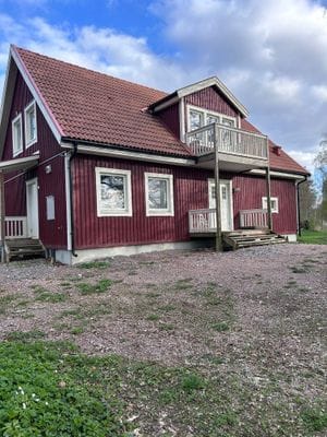 Hus i naturskönt läge med närhet till vatten - Bild 9
