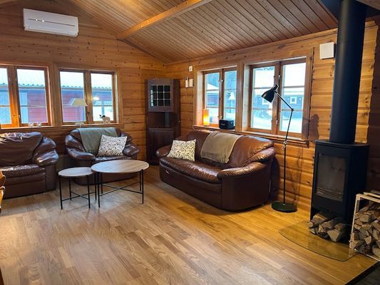 Familjevänlig stuga nära sjö och skidspår - Bild 9