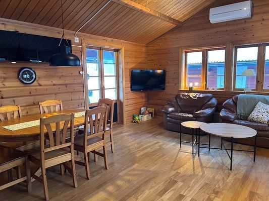 Familjevänlig stuga nära sjö och skidspår - Bild 8