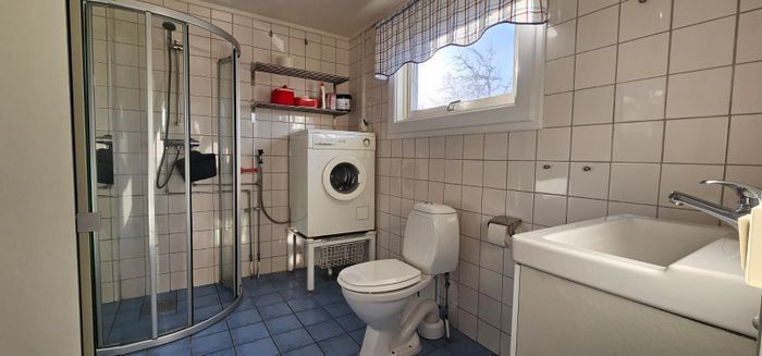 NY! Hus med två lägenheter i centrala Skärhamn - Bild 14