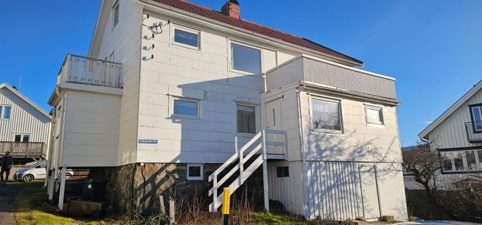NY! Hus med två lägenheter i centrala Skärhamn - Bild 6