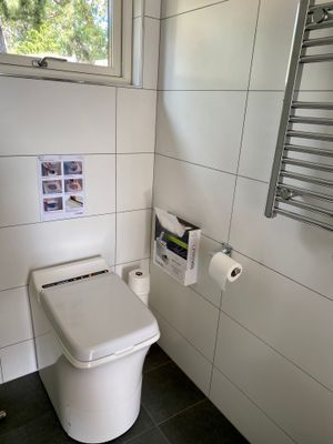 Idylliskt i skärgården med slående utsikt och pool - Bild 34