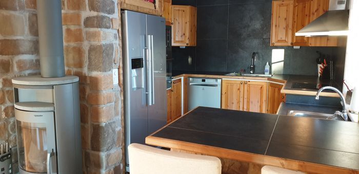 En sida av en modern parstuga i Tandådalen - Bild 11