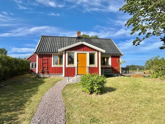 Charmigt hus nära pittoresk sandstrand i Bjärby - Bild 9