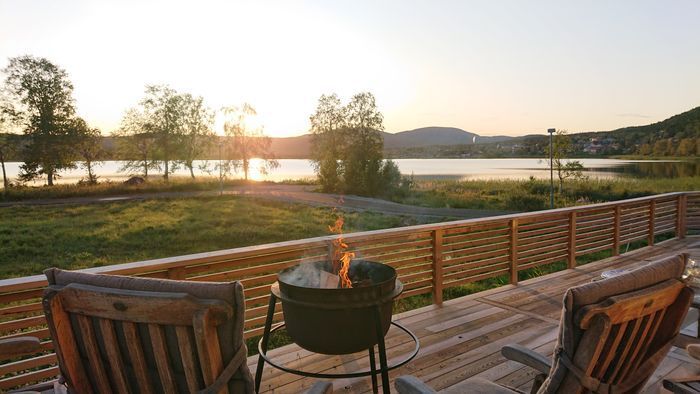 Sjönära hus i Funäsdalen Nära till allt