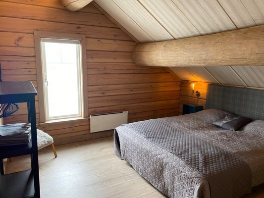 Villa Fjällsaga, timmerhus med ski-in/ski-out läge - Bild 18