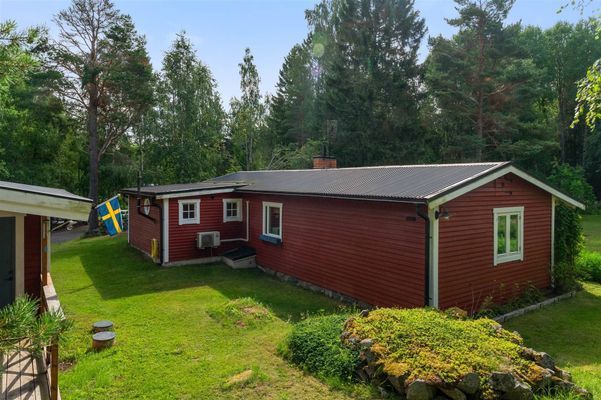 Charmigt sommarhus i Roslagen – rofyllt boende - Bild 12