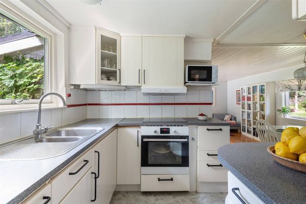 Charmigt sommarhus i Roslagen – rofyllt boende - Bild 23