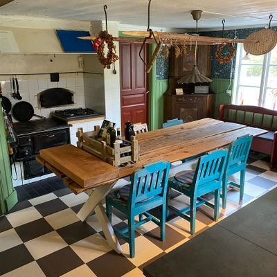 Bild 4 på Charmigt 1700tals hus i Lönneberga