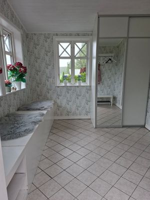 Mysigt litet hus på vikbolandet - Bild 7