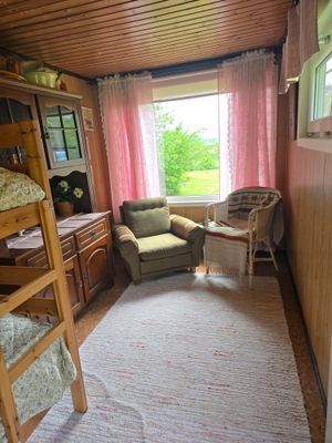 Mysig sommarstuga med sjötomt - Bild 23