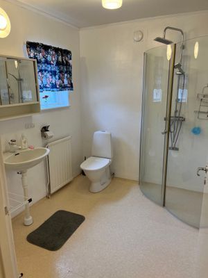 Mysigt hus med eldstad nära Östersund - Bild 10