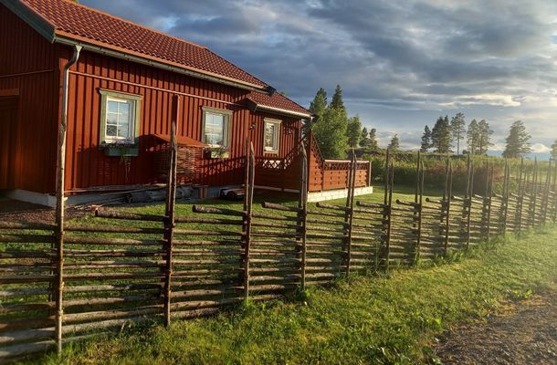 Modern gäststuga i Tällberg 150 m från Siljan