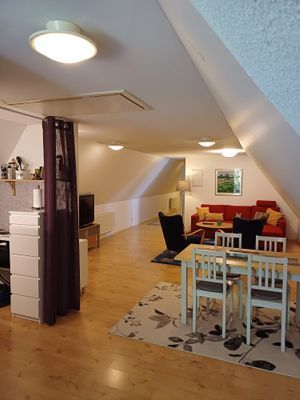 Hyr denna stuga i Trelleborg på 85 m². 4-6 sängplatser. 3 700 - 4 700 kr per vecka. Se bilder och tillgänglighet här.