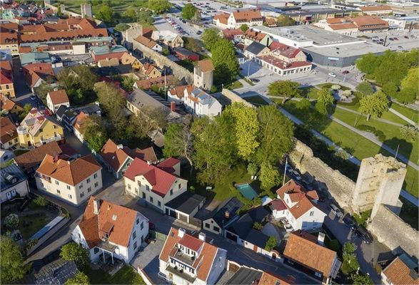 Studio i  källarplan 2 bäddar