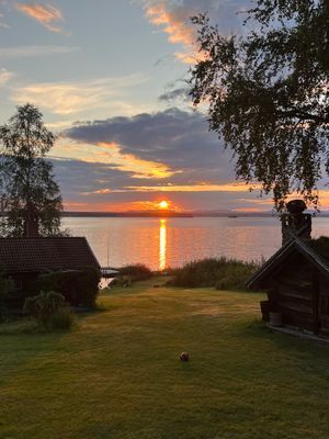 Egen strand, brygga och 8 bäddar - Bild 16