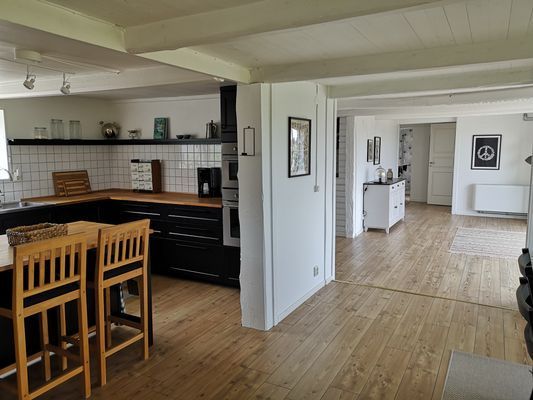 Del i 4-längad skånegård i hjärtat av Österlen - Bild 16