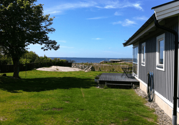 Fantastisk utsikt 100m från havet