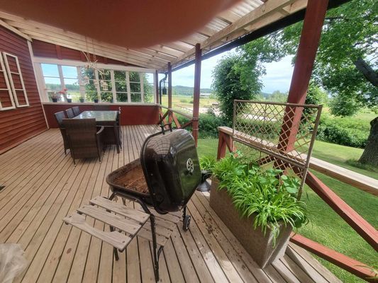Hyr denna stuga i Avesta på 130 m². 6 sängplatser. Från 9 800 kr per vecka. Se bilder och tillgänglighet här.