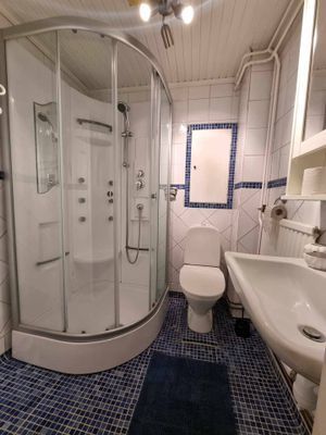 Gårdshus på vårt smultronställe. - Bild 16